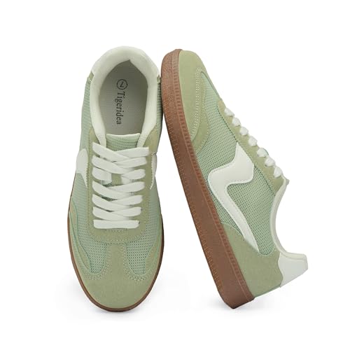 Casual Tennis Shoes