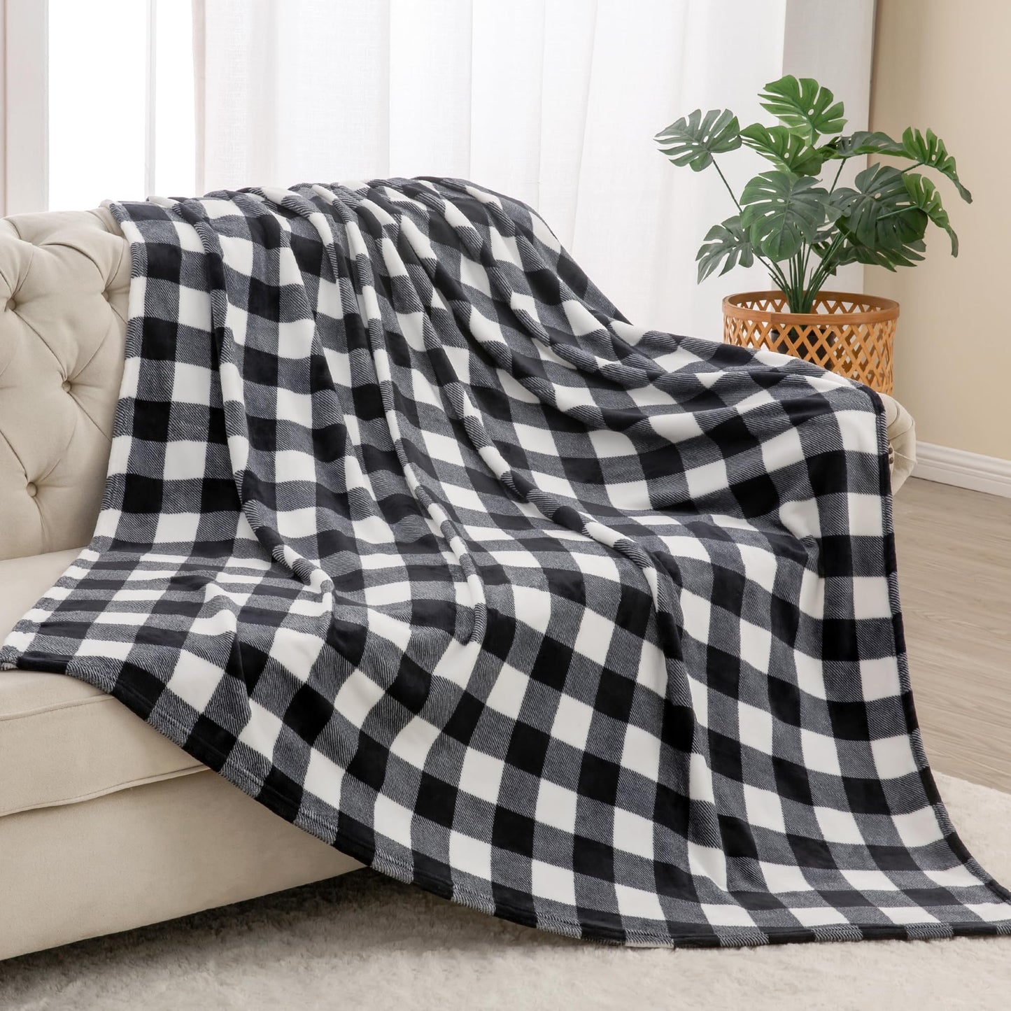 Plaid Throw Blanket