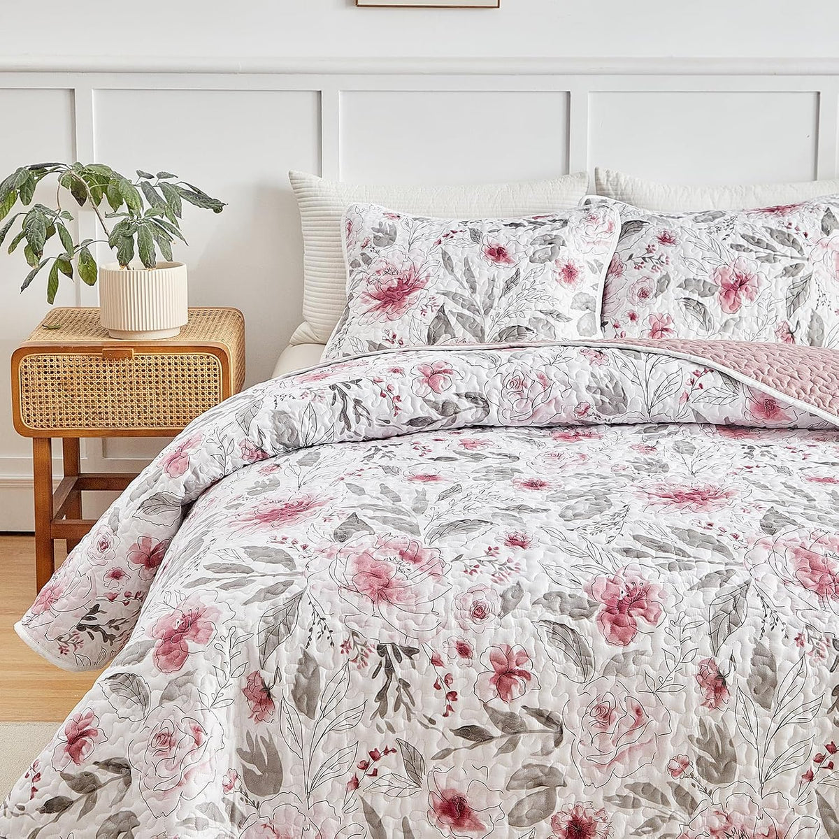 Queen Bedding Set